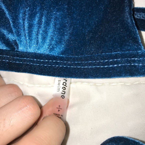 Blue velvet tie up bikini - Picture 2 of 3